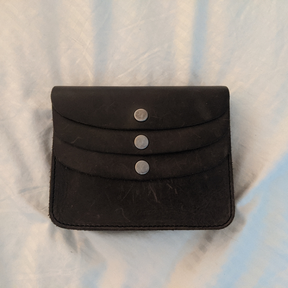 Love 41 crossbody